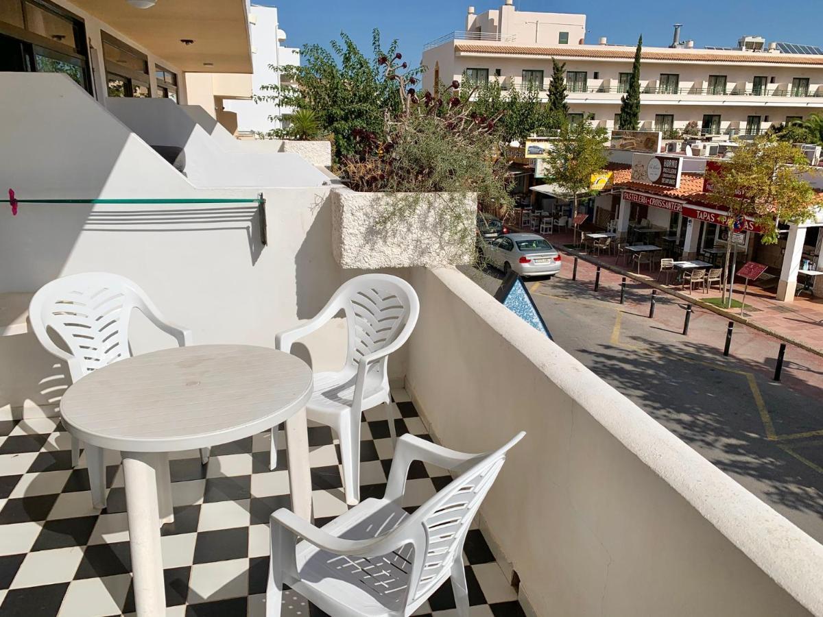 Apartamentos Miranda Es Pujols Dış mekan fotoğraf
