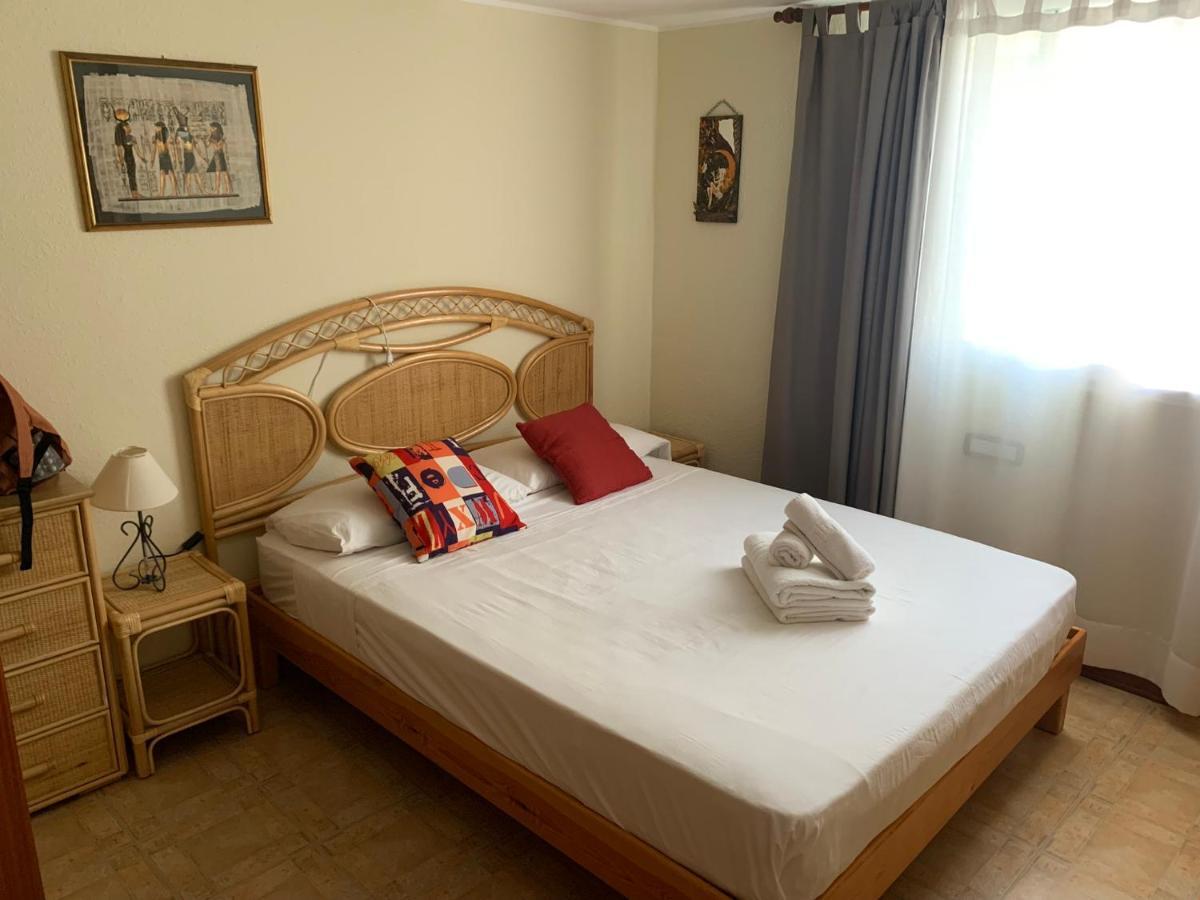 Apartamentos Miranda Es Pujols Dış mekan fotoğraf