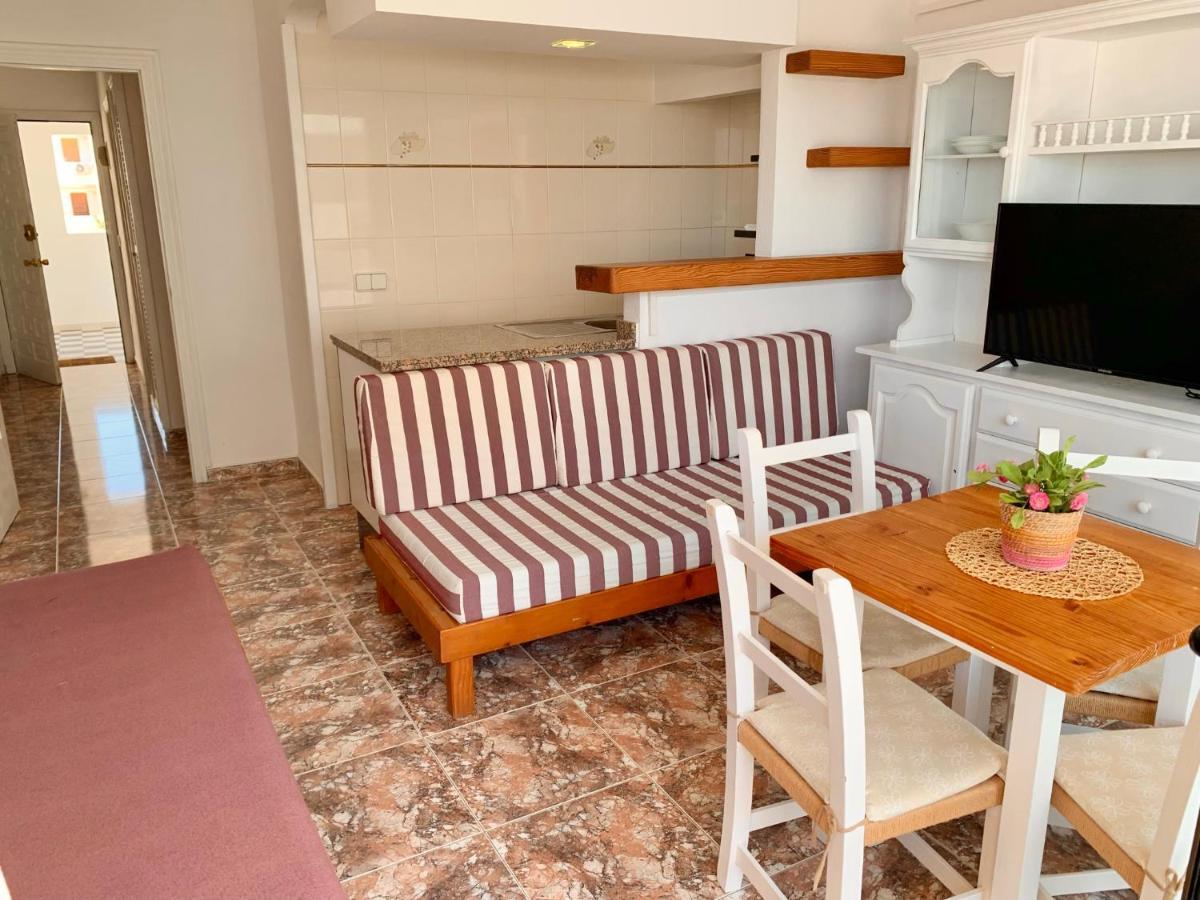 Apartamentos Miranda Es Pujols Dış mekan fotoğraf